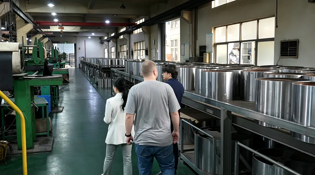 Visit-the-transmission-belt-factory-production-line-